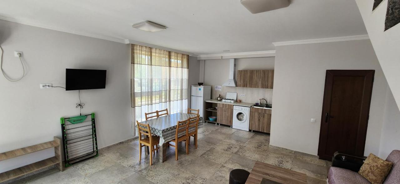 אורקי Rio Cottage Apartment מראה חיצוני תמונה
